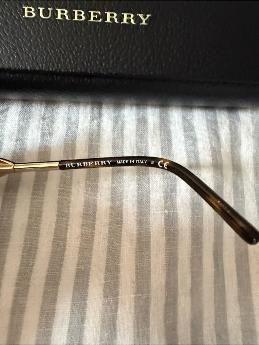 Burberry Tortoiseshell Oversized Sunglasses with Brown Gradient Lenses
